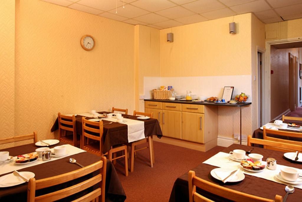 The Avala Guesthouse Cardiff Esterno foto