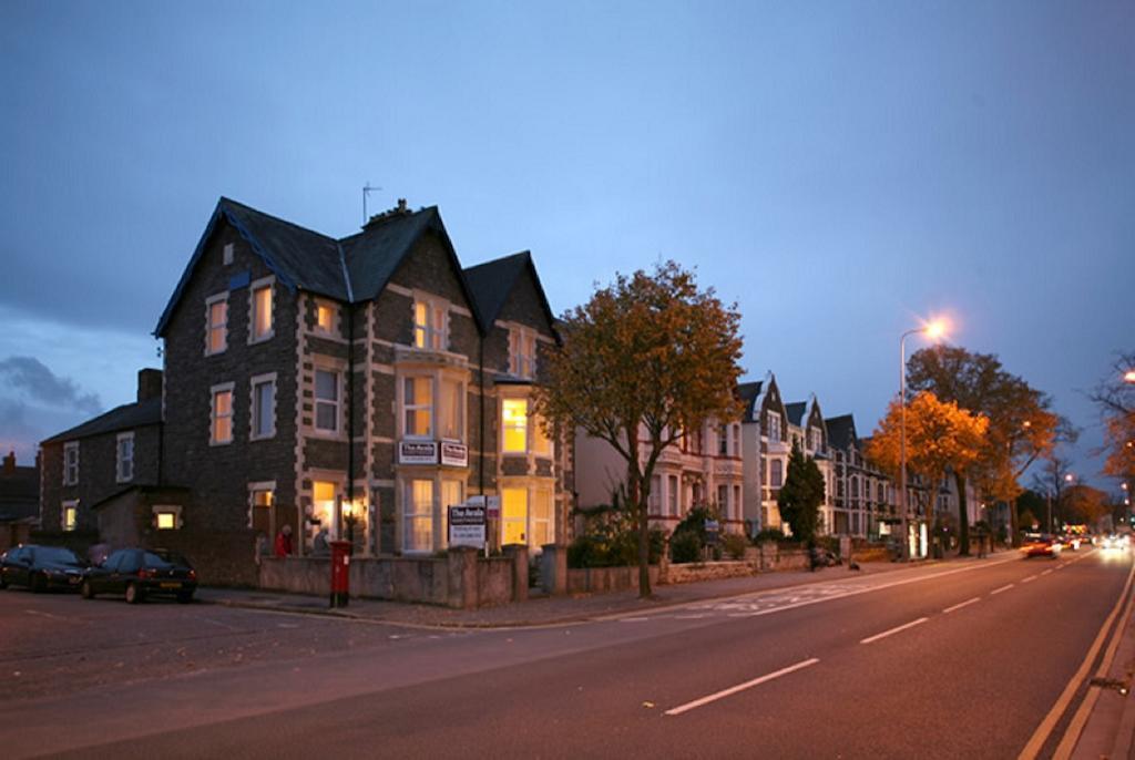The Avala Guesthouse Cardiff Esterno foto