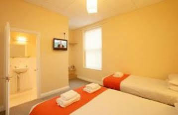 The Avala Guesthouse Cardiff Esterno foto